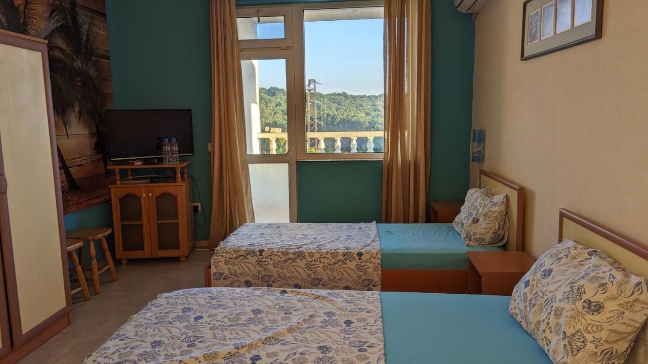 Guest House Chalakov ซิเนโมเร็ท ภายนอก รูปภาพ